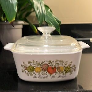 "Spice of Life" - 1.5 Quart Square Casserole with Lid